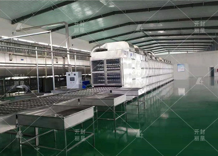 开云·Kaiyun体育
机械供应桶装红薯圈圈粉丝生产流水线设备